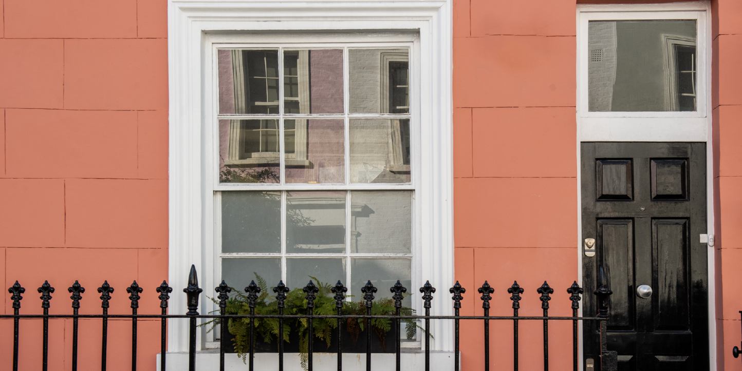 How Much Does a Privacy Fence Cost? R&M Fence