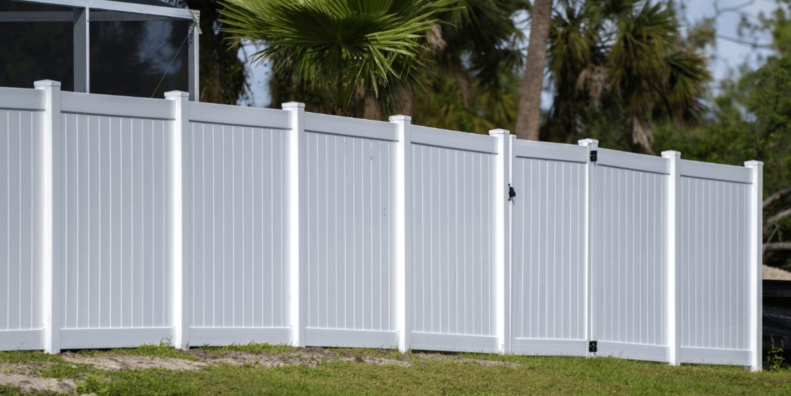 White vinyl commercial privacy fence panels with gate
